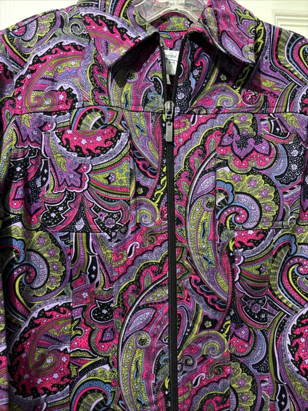 Jones New York Country Purple Paisley Zip-Front Jean Jacket Size XS Artsy - Picture 2 of 7